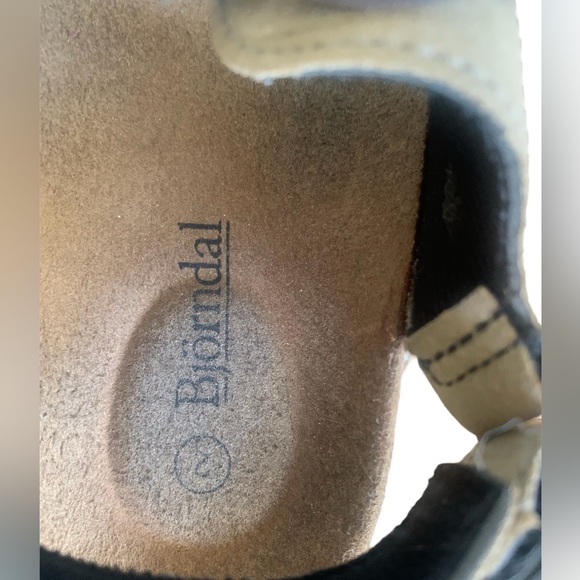 Bjorndal buckle and Velcro back sandals - Picture 2 of 8